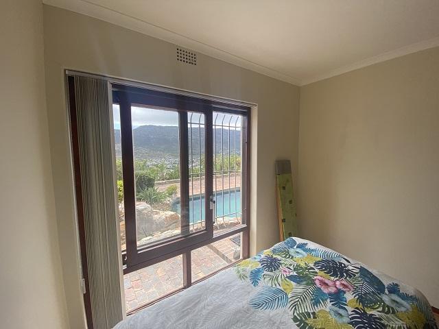 To Let 3 Bedroom Property for Rent in Fish Hoek Western Cape